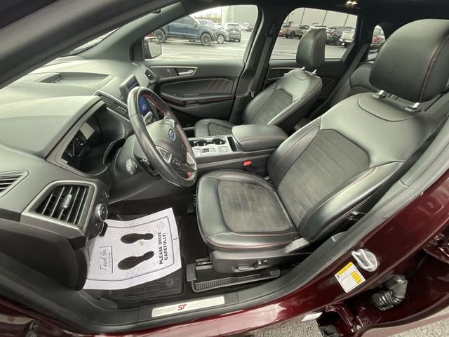 Certified 2022 Ford Edge ST-Line w/ Class II Trailer Tow Package image 11