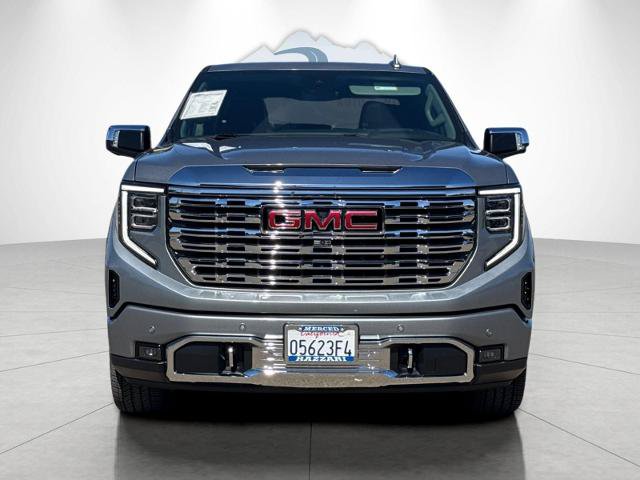 Used 2025 GMC Sierra 1500 Denali w/ Denali Reserve Package AWD/4WD image 8