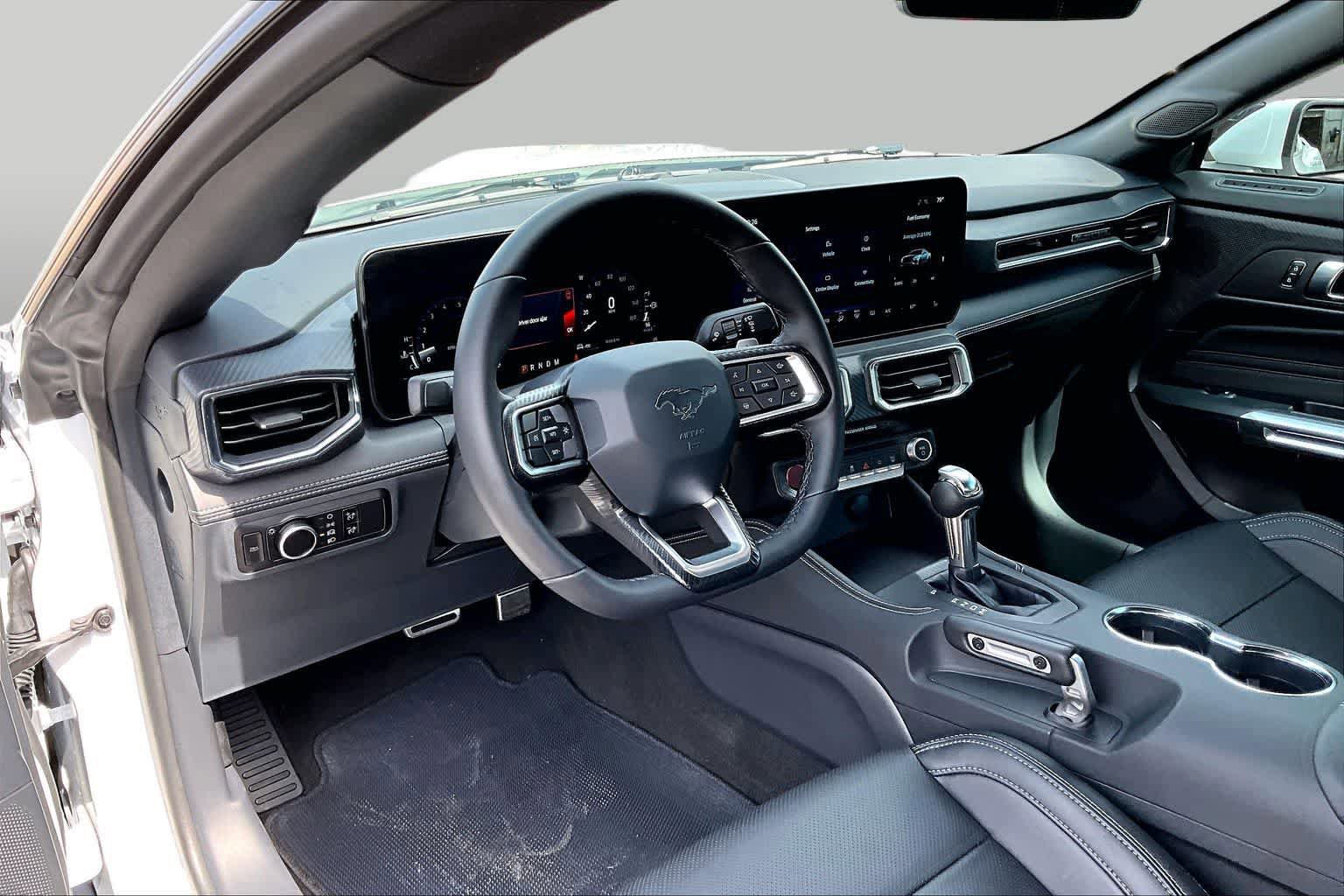 Certified 2025 Ford Mustang GT Premium w/ GT Performance Package RWD image 18