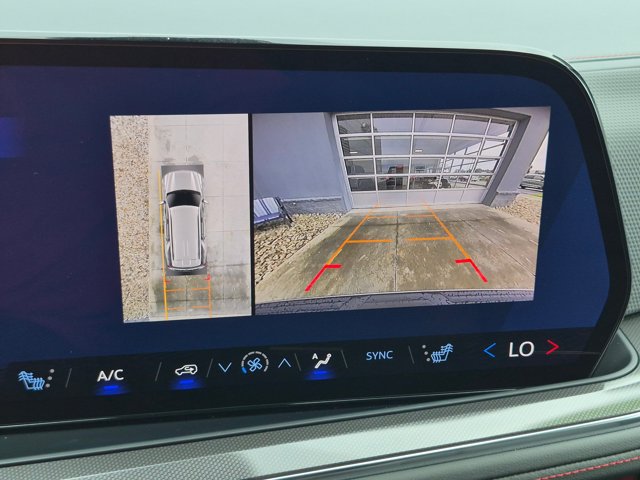 Used 2025 Chevrolet Tahoe RST AWD/4WD image 25