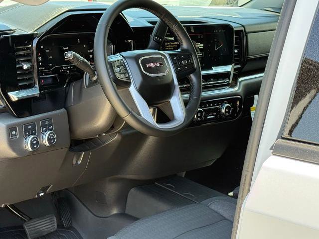 Used 2024 GMC Sierra 1500 Elevation w/ LPO, Elevation Black Package image 7