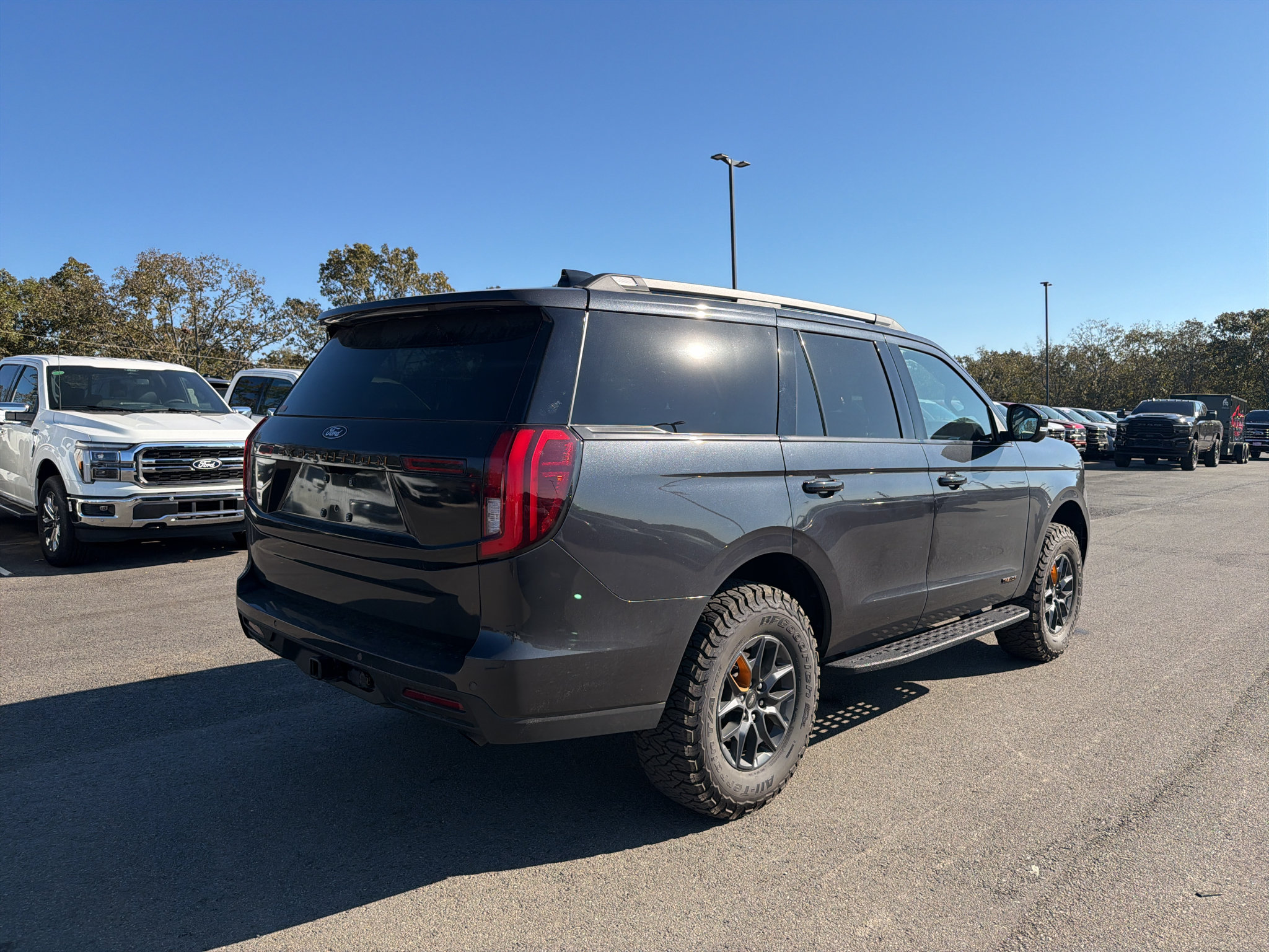 Certified 2026 Ford Expedition Tremor AWD/4WD image 5