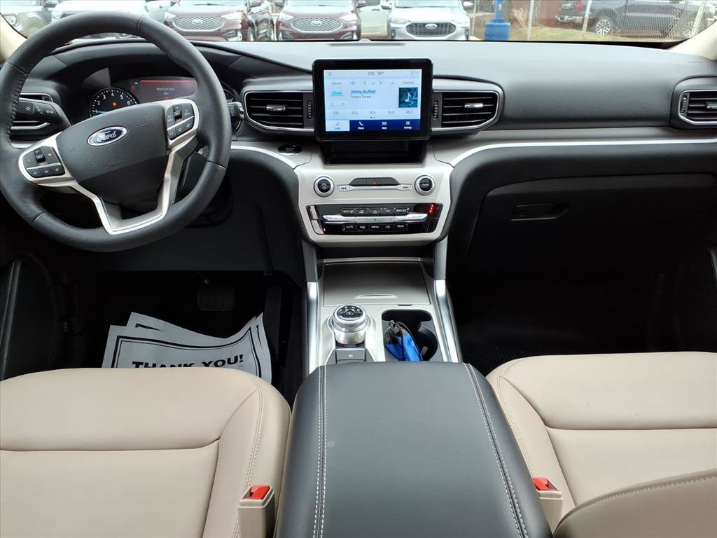 Certified 2024 Ford Explorer XLT w/ Equipment Group 202A image 14