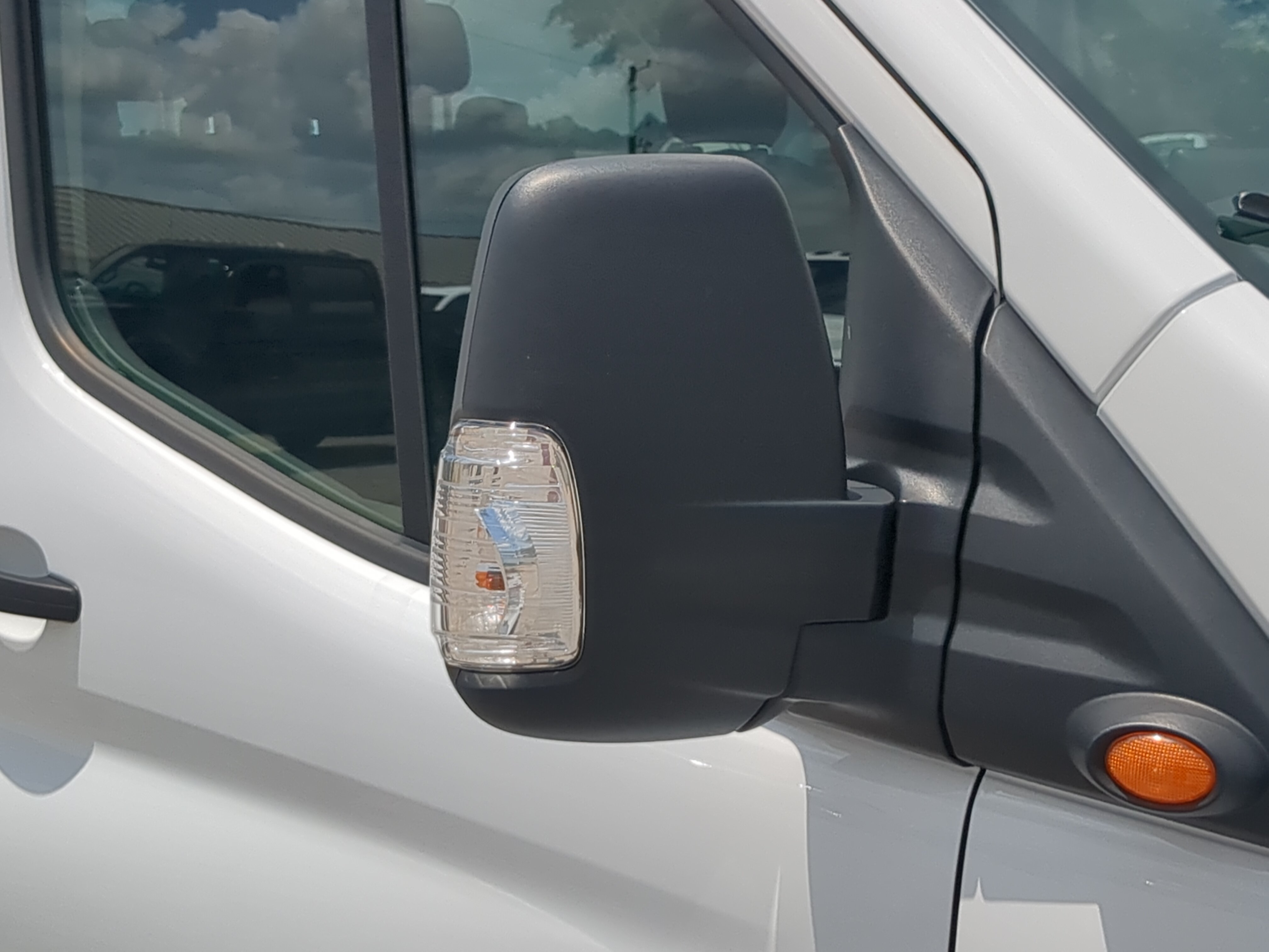 Certified 2025 Ford Transit 350 XLT RWD image 10