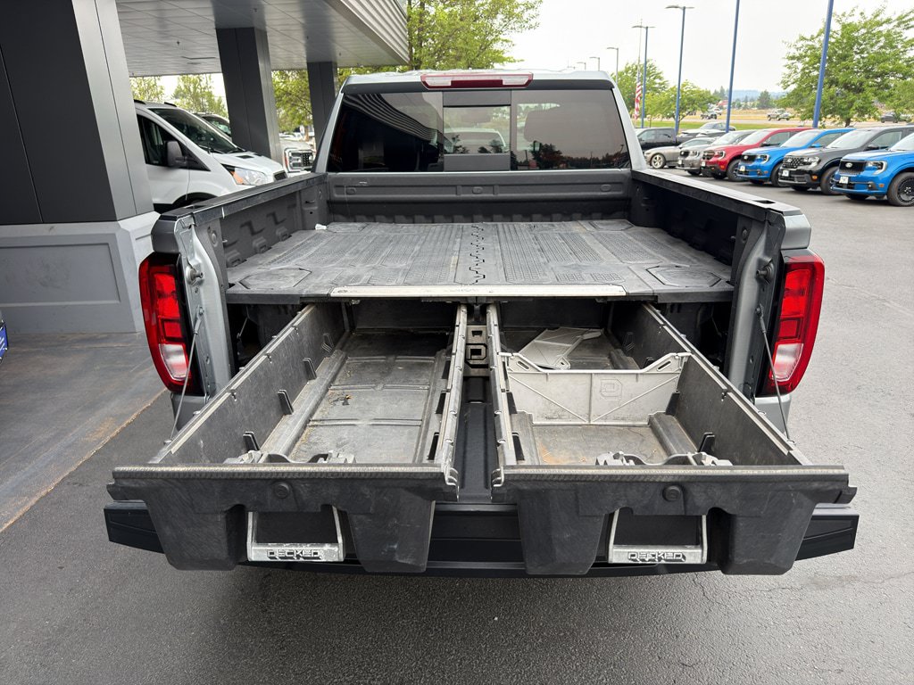 Used 2025 GMC Sierra 1500 Elevation w/ Elevation Premium Package AWD/4WD image 19