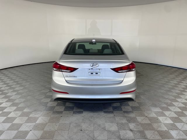Used 2018 Hyundai Elantra SEL FWD image 21