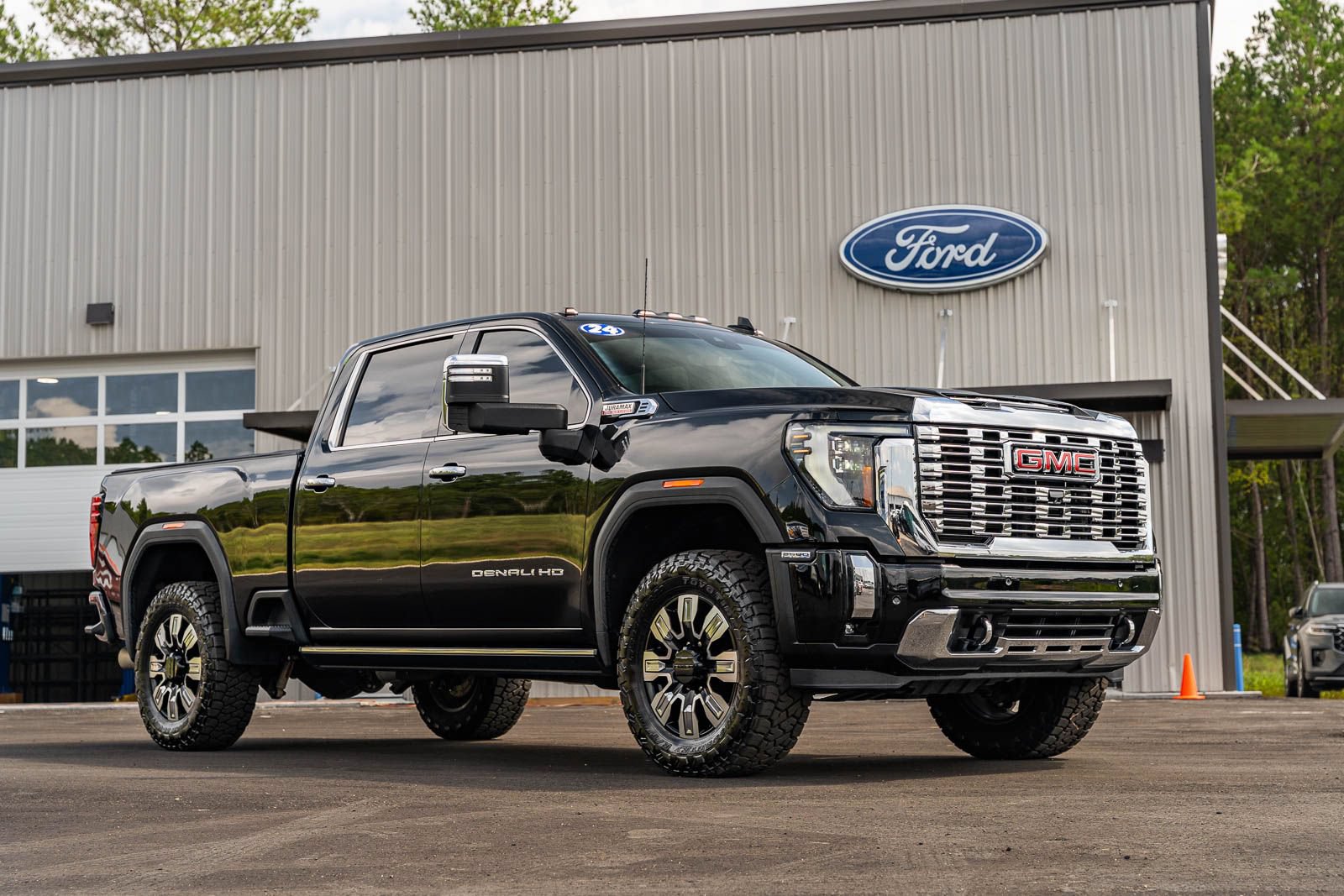 Used 2024 GMC Sierra 2500 Denali w/ Denali Reserve Package