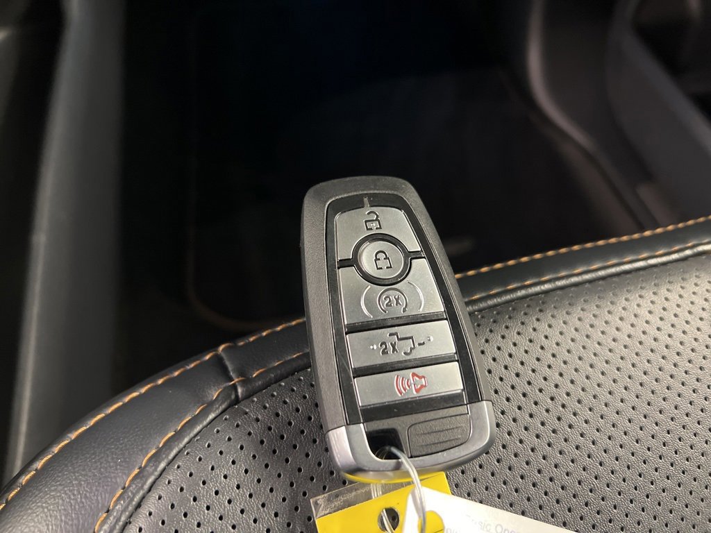 Certified 2022 Ford F150 Platinum w/ Equipment Group 701A High image 45