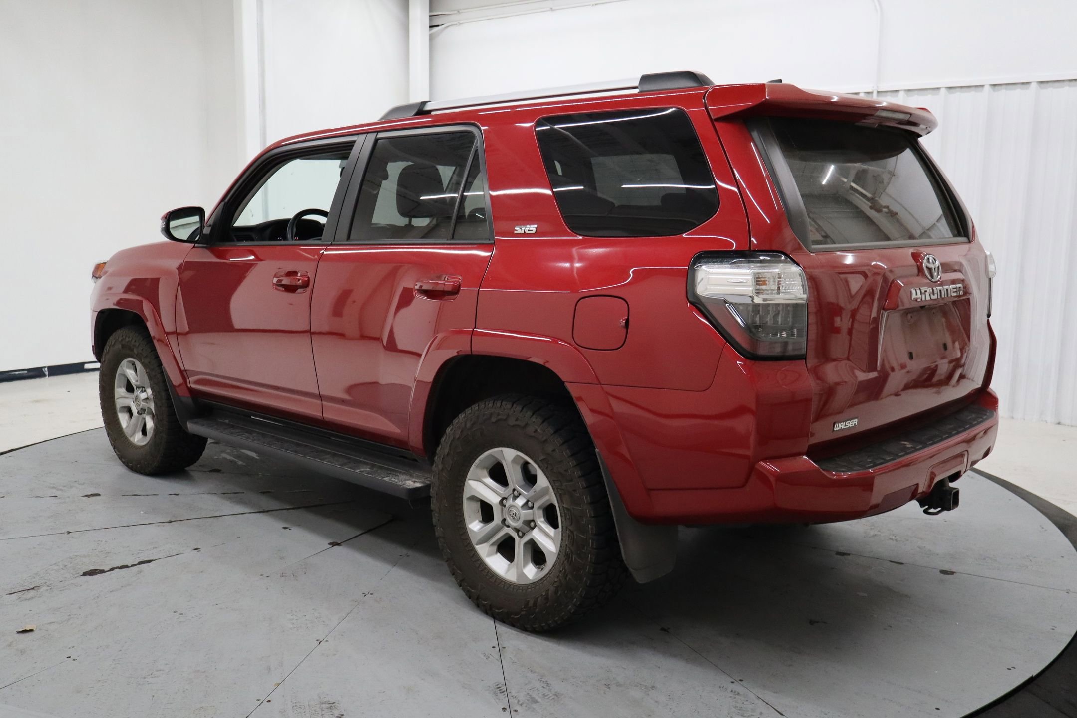 Used 2021 Toyota 4Runner SR5 Premium image 8
