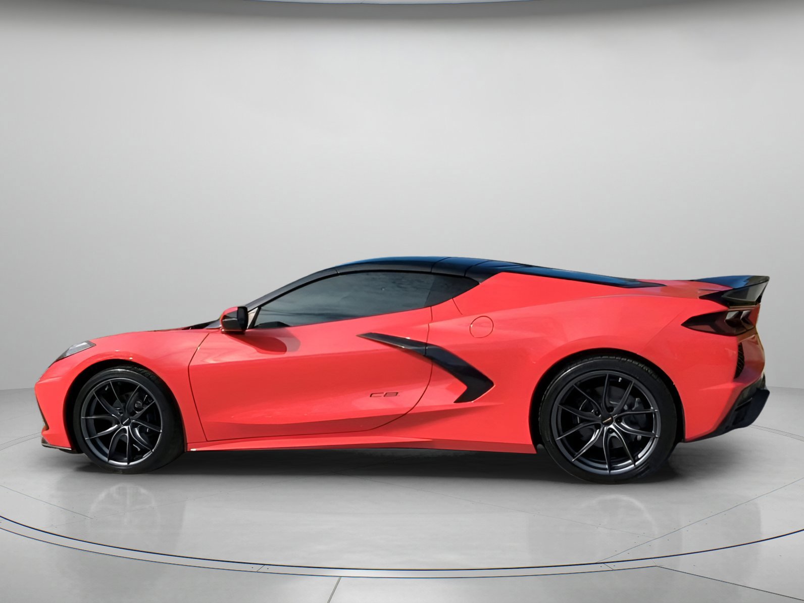Used 2025 Chevrolet Corvette Stingray Coupe w/ 1LT image 9
