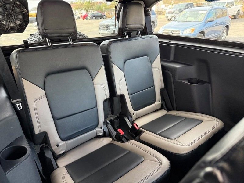 Certified 2022 Ford Bronco Wildtrak image 9