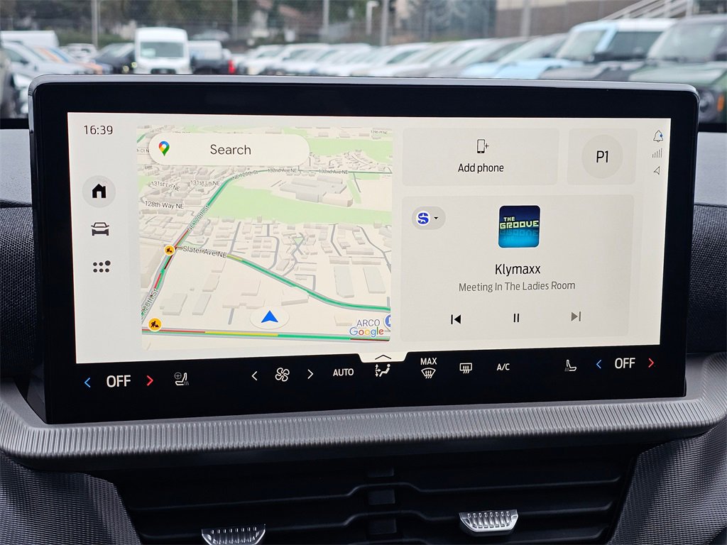 Certified 2026 Ford Explorer ST-Line w/ ST-Line Street Pack image 30