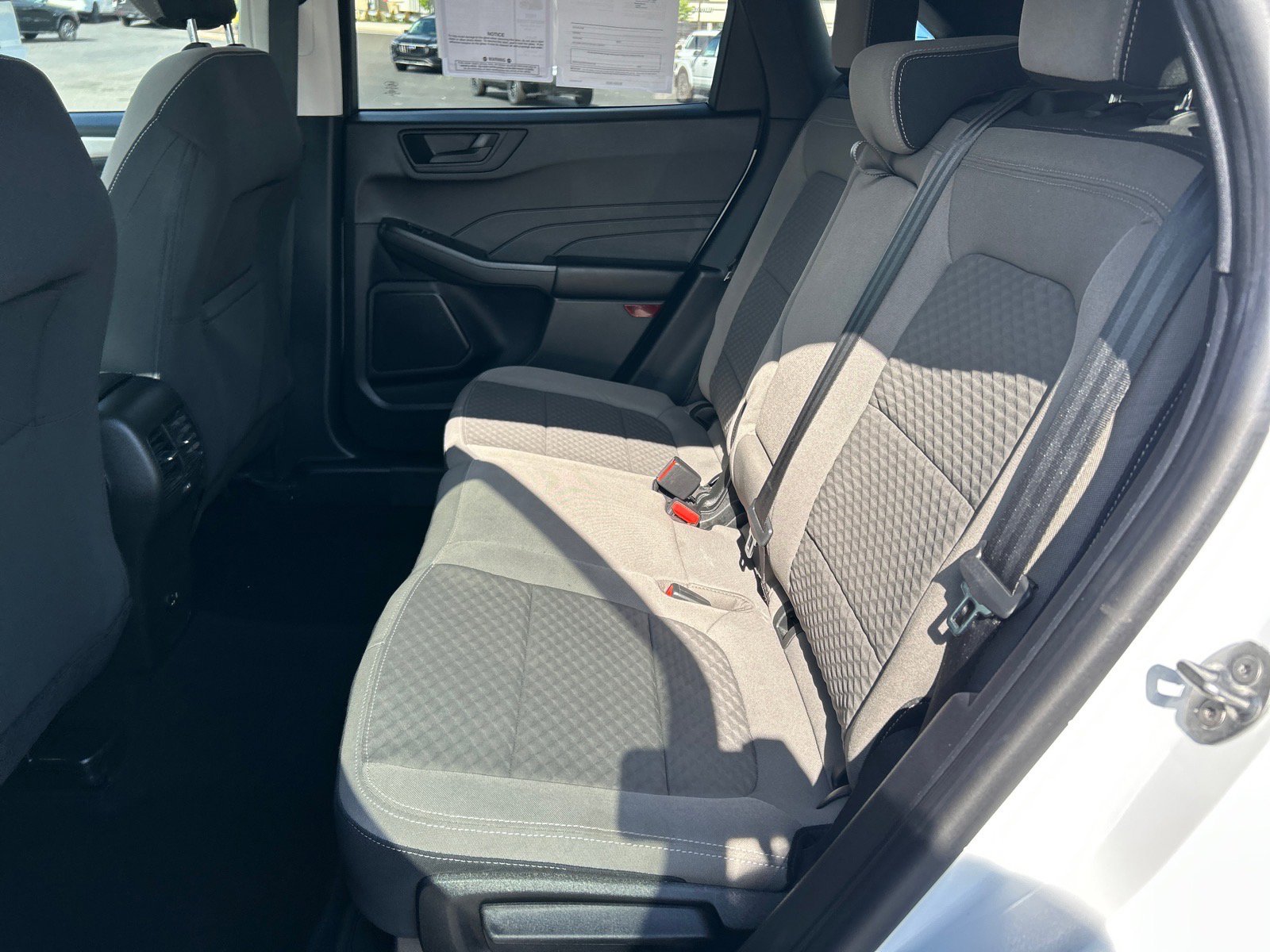 Certified 2022 Ford Escape SE w/ SE Sport Appearance Package AWD/4WD image 8