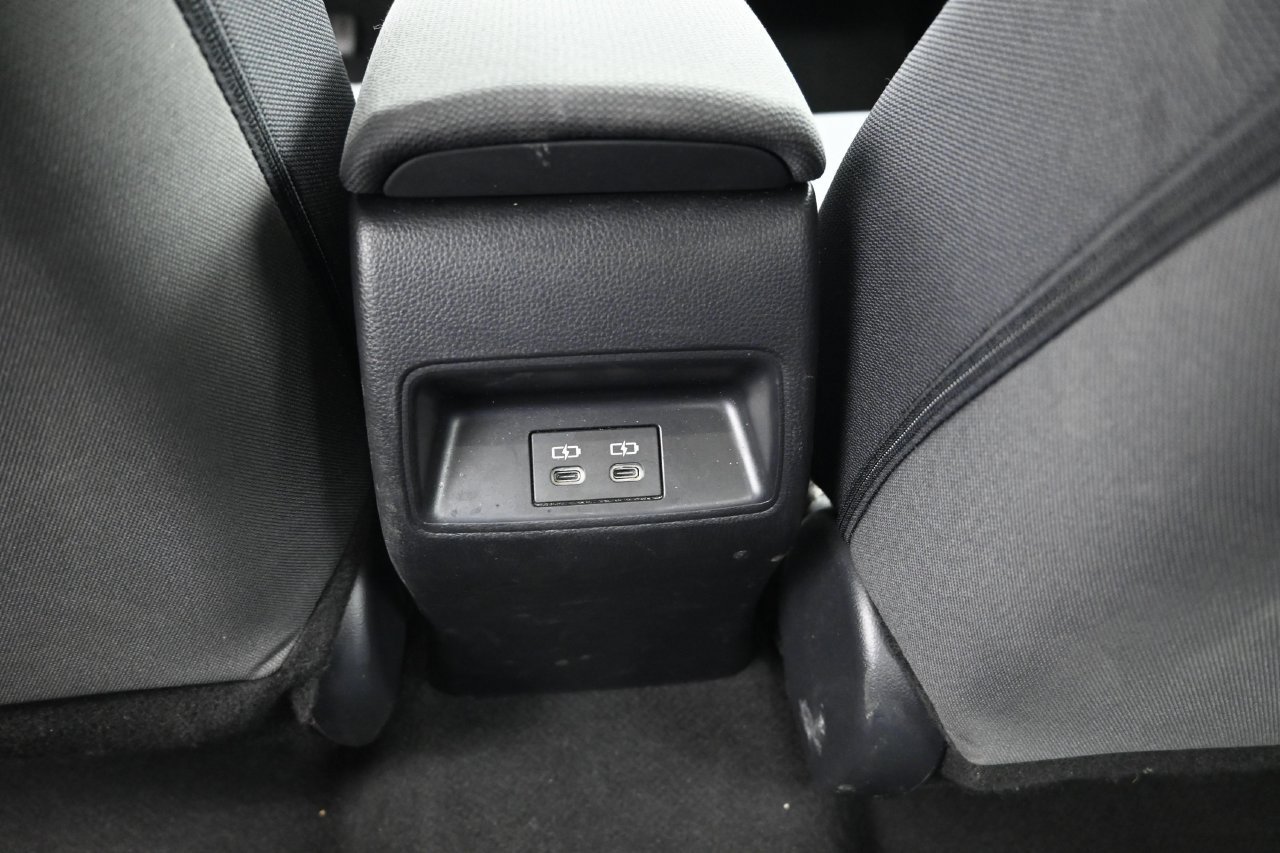 Used 2024 Toyota Corolla LE FWD image 23