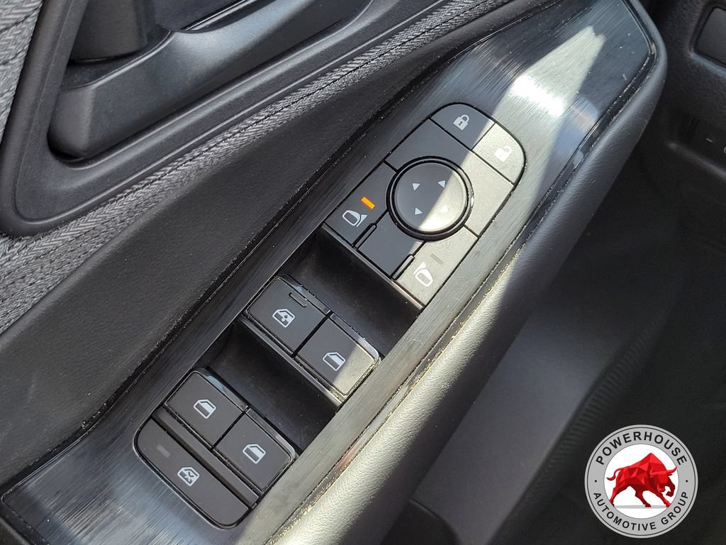 Used 2023 Nissan Rogue S FWD image 25