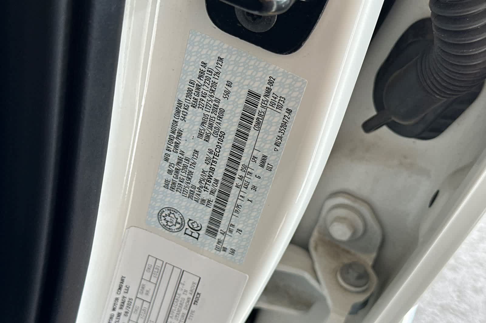 Certified 2026 Ford F350 Platinum AWD/4WD image 28