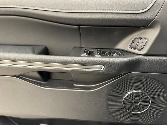 Certified 2024 Ford Expedition Max XLT image 40
