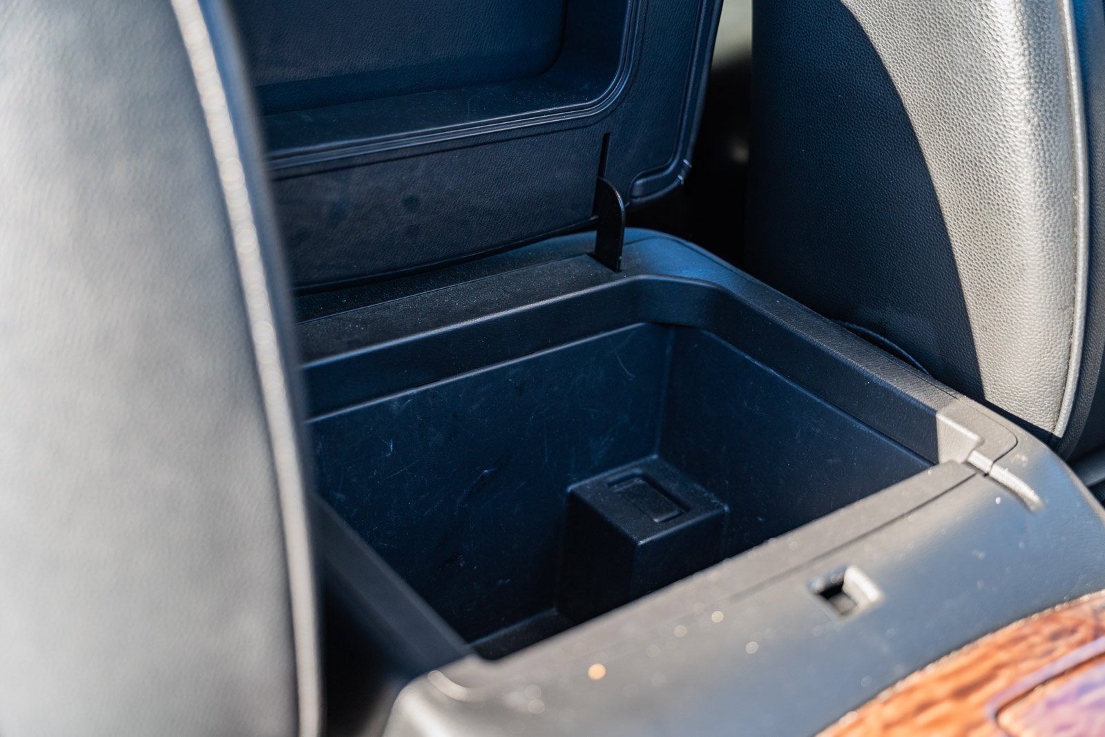 Used 2020 Nissan Armada SV w/ Driver Package image 11