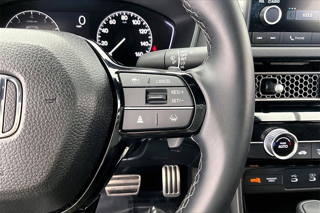Used 2025 Honda Civic Sport image 19