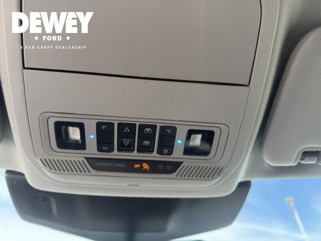 Certified 2023 Ford Explorer XLT w/ Equipment Group 202A AWD/4WD image 18