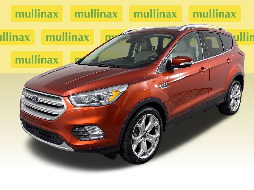 Certified 2019 Ford Escape Titanium FWD image 14