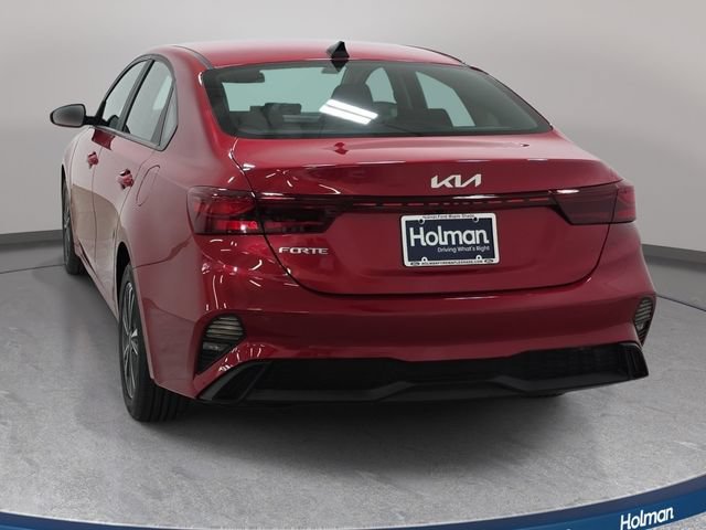 Used 2024 Kia Forte LXS FWD image 7