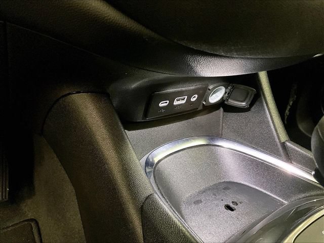 Used 2023 Chevrolet Malibu LT FWD image 31