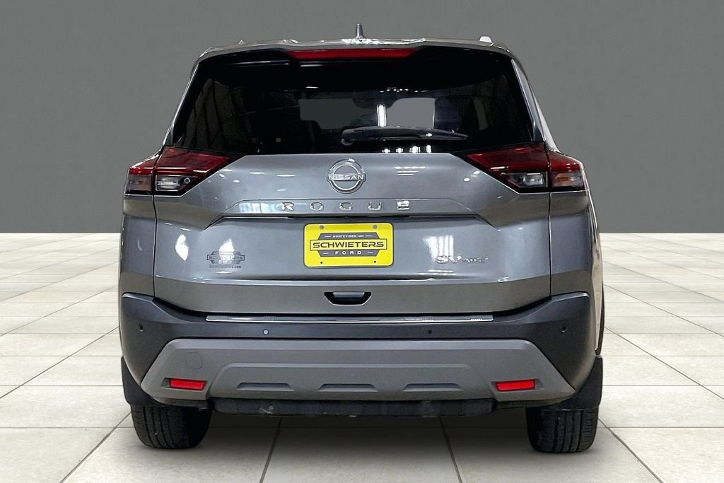 Used 2023 Nissan Rogue SV w/ SV Premium B Package AWD/4WD image 4