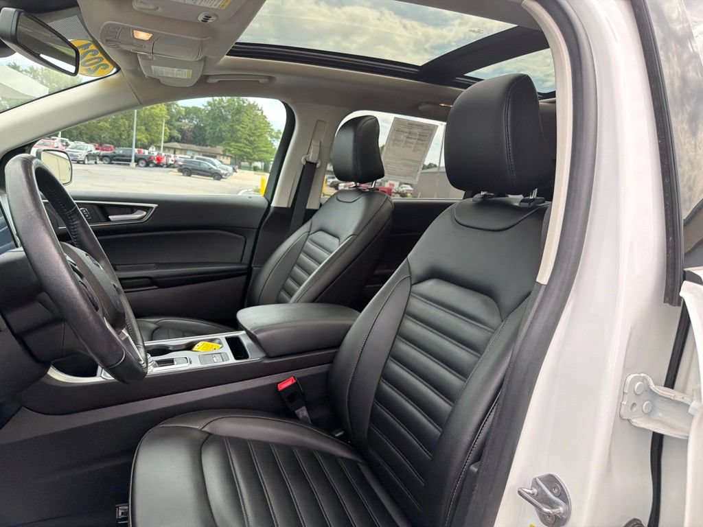Certified 2021 Ford Edge SEL w/ Convenience Package AWD/4WD image 12