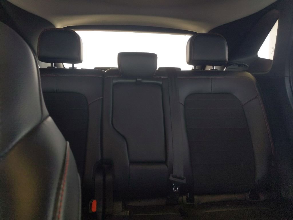 Certified 2022 Ford Escape SEL w/ SEL Stealth AWD Package image 31