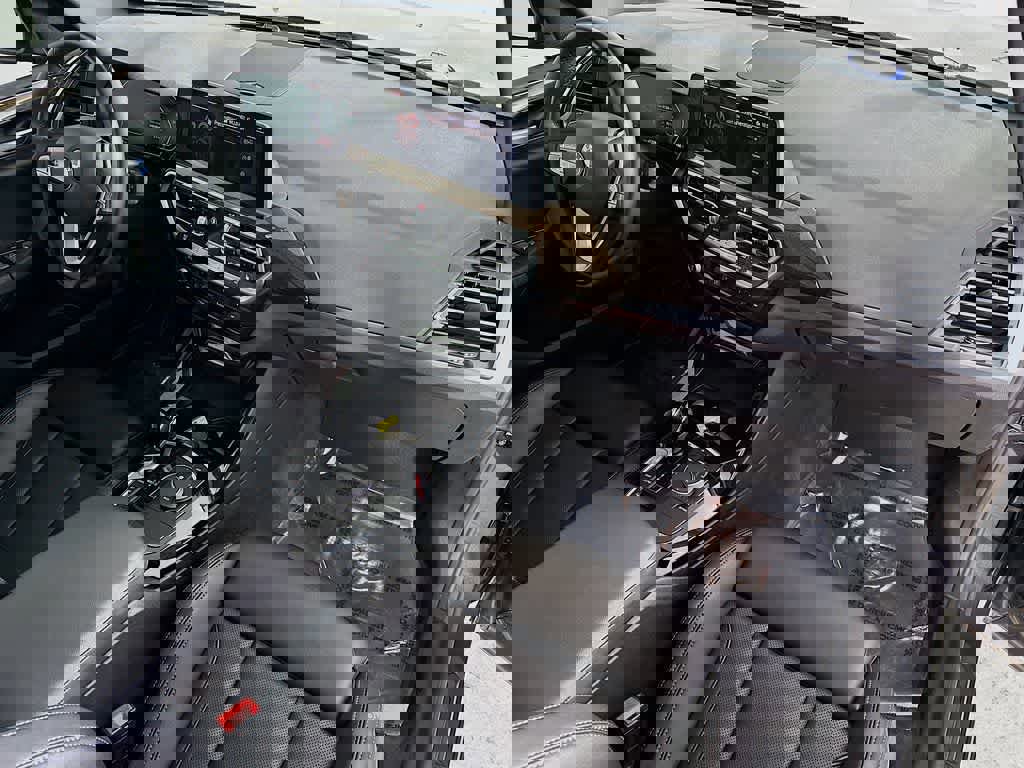 Used 2023 BMW X3 xDrive30i w/ Premium Essential Package image 34