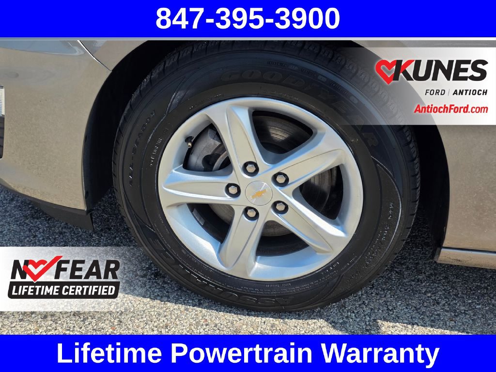 Used 2024 Chevrolet Malibu LT FWD image 16