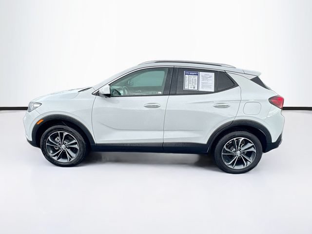 Used 2021 Buick Encore GX Essence w/ Advanced Technology Package AWD/4WD image 5
