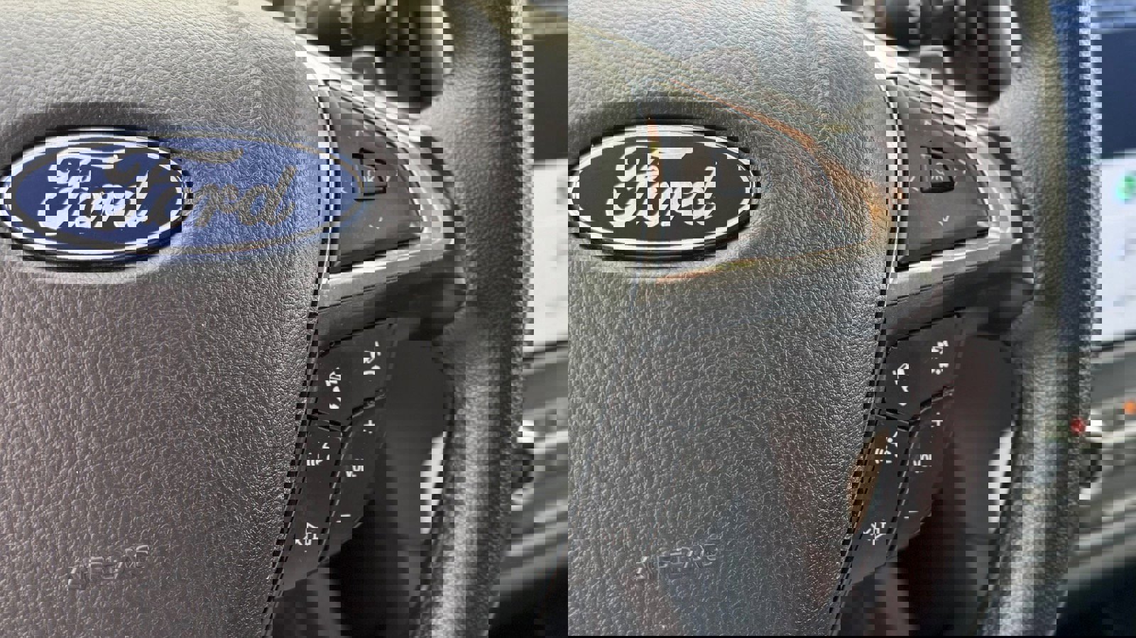 Certified 2024 Ford Edge SEL w/ Convenience Package image 32