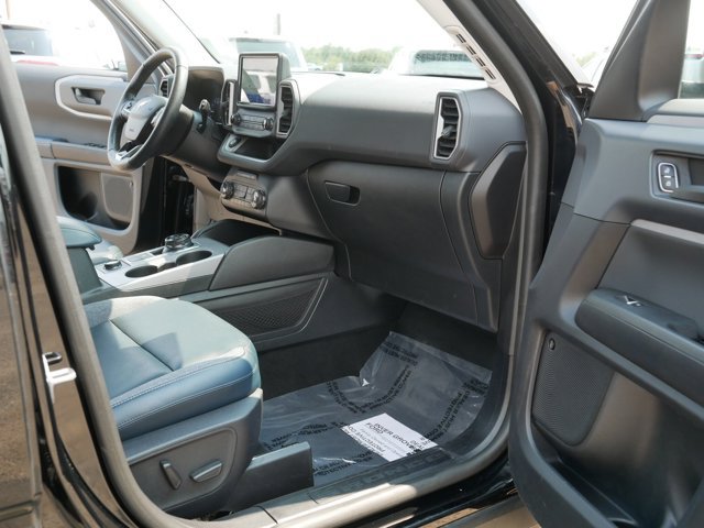 Certified 2022 Ford Bronco Sport Outer Banks w/ Tech Package AWD/4WD image 19