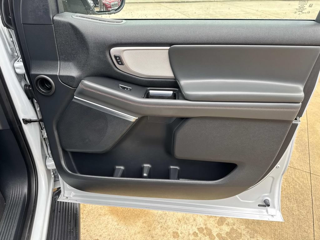 Certified 2025 Ford Expedition Max Active RWD image 16