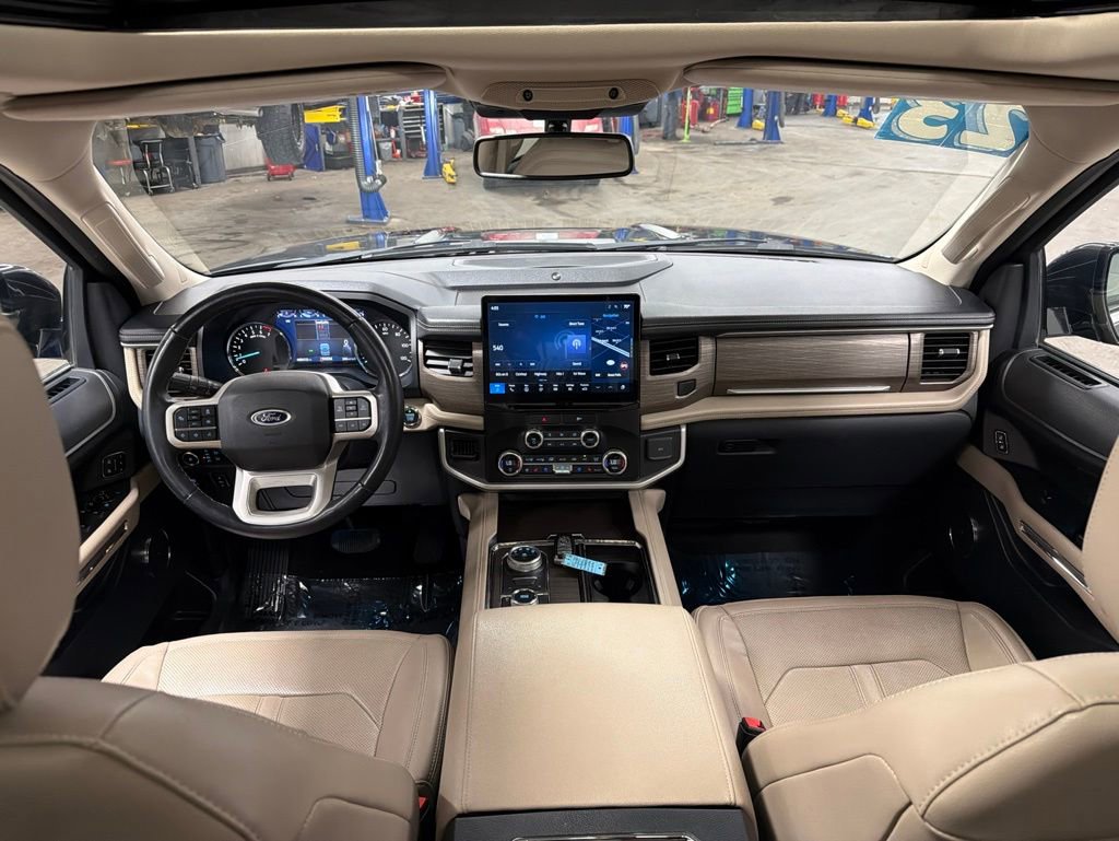 Certified 2023 Ford Expedition Limited AWD/4WD image 15