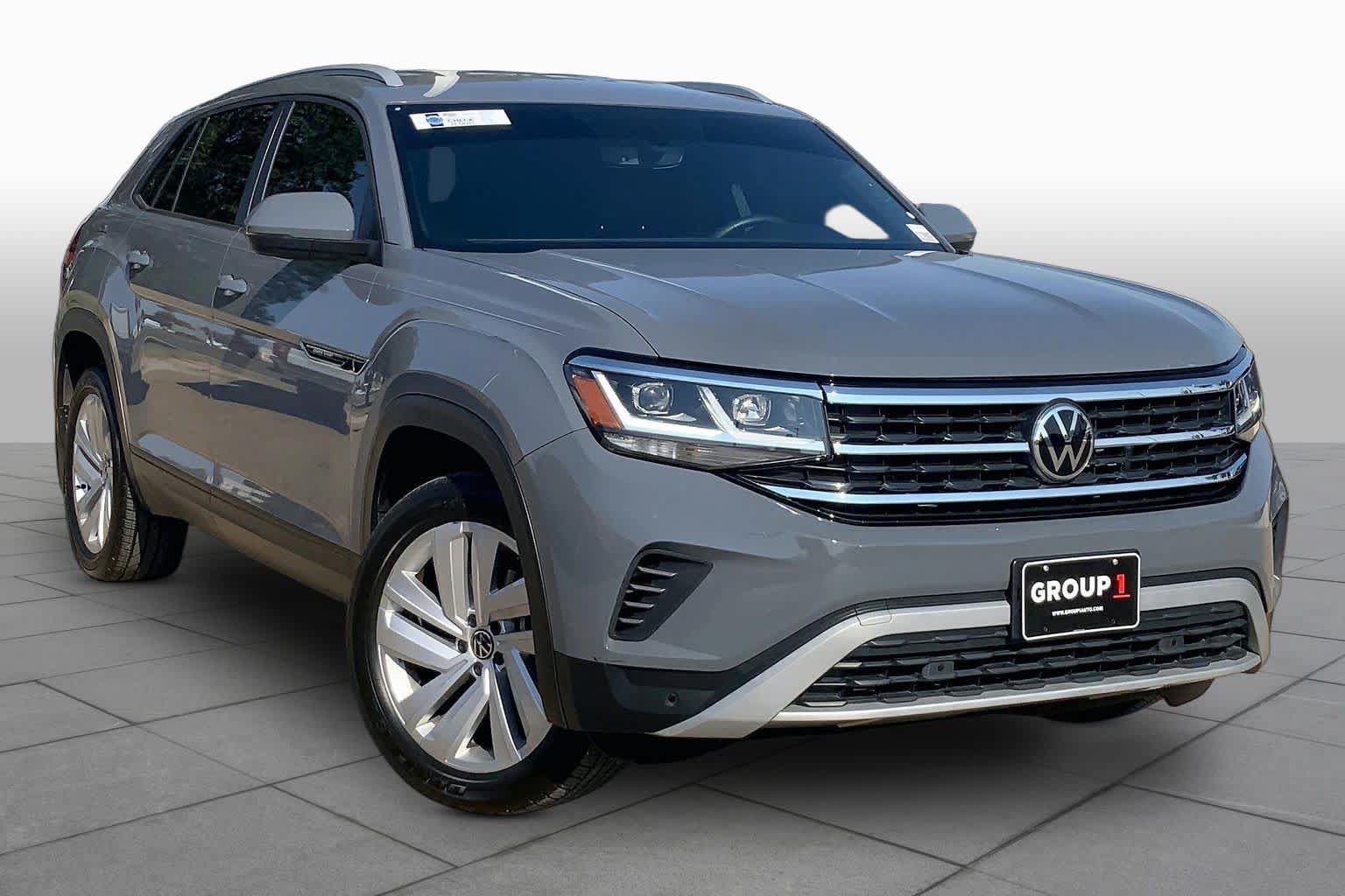 Used 2021 Volkswagen Atlas Cross Sport SE w/ V6 Towing Package FWD image 3