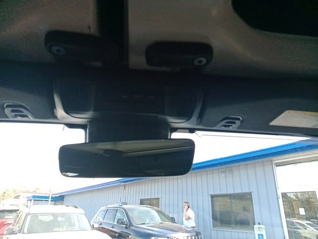 Used 2024 Jeep Wrangler Unlimited Rubicon image 21