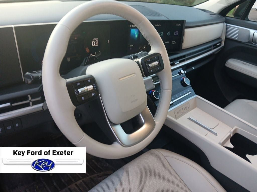 Used 2024 Hyundai Santa Fe SEL AWD/4WD image 43