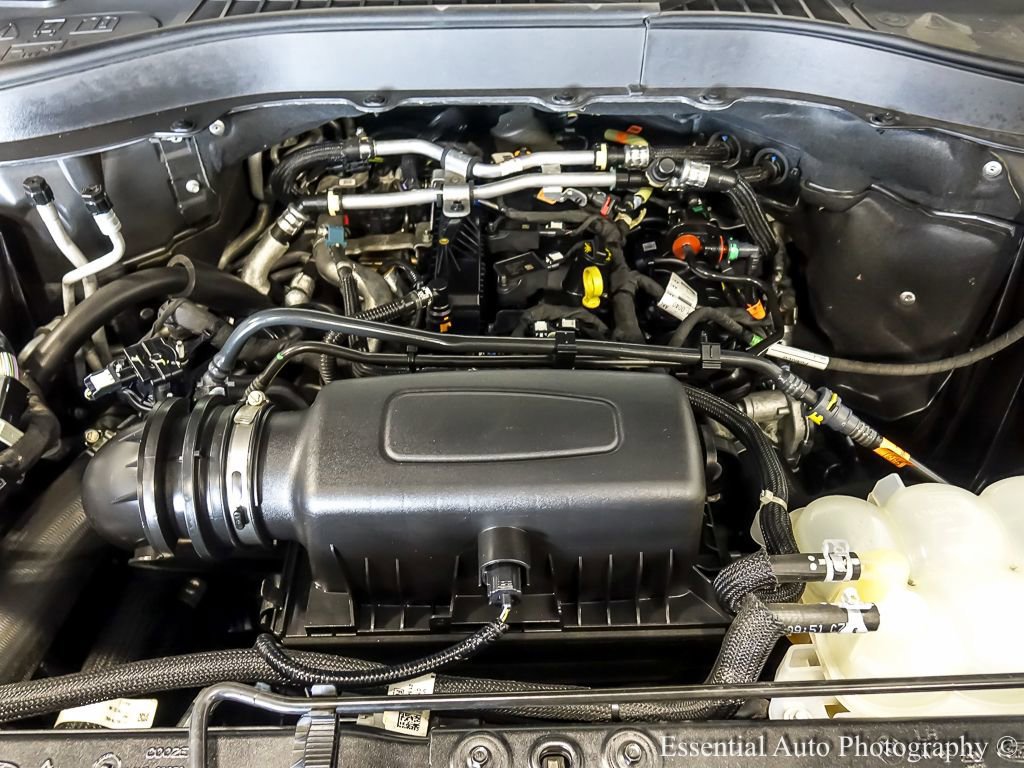 Certified 2021 Ford Explorer XLT w/ Equipment Group 202A AWD/4WD image 28