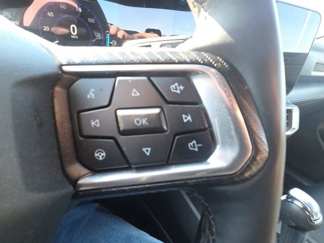 Certified 2025 Ford Mustang Premium image 33