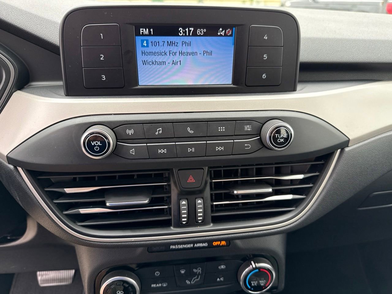 Certified 2022 Ford Escape S AWD/4WD image 23