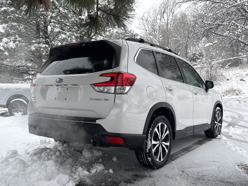Used 2019 Subaru Forester Limited image 7