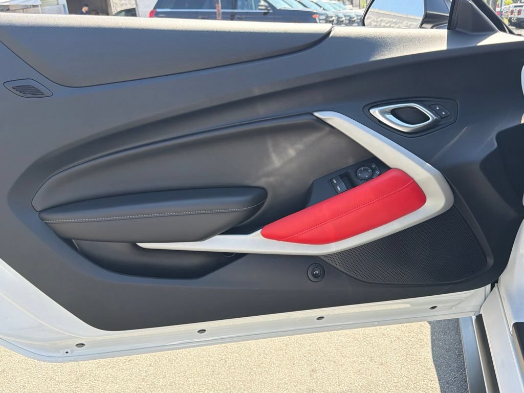 Used 2022 Chevrolet Camaro SS RWD image 23