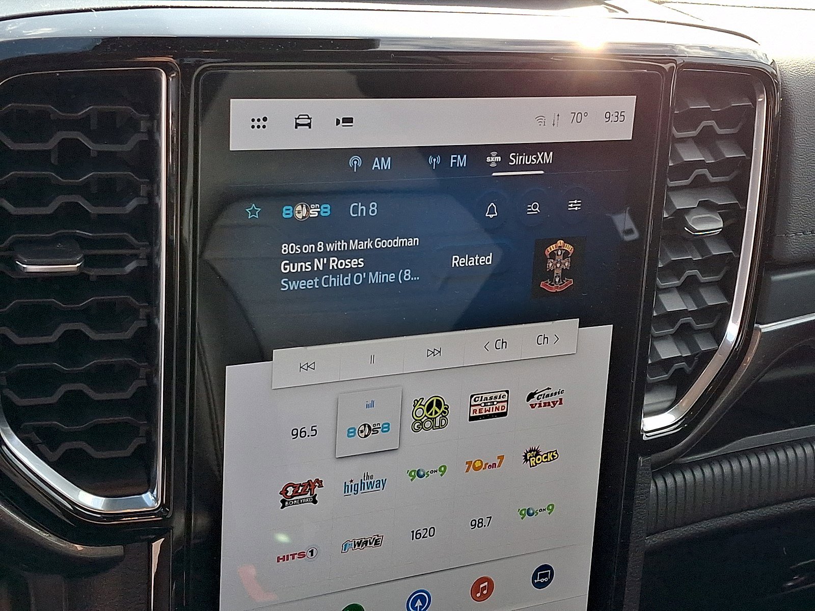 Certified 2025 Ford Ranger Lariat w/ FX4 Off-Road Package AWD/4WD image 15