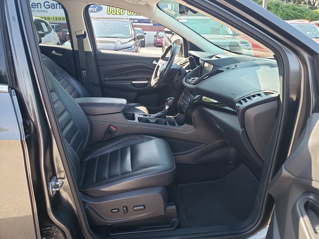 Certified 2017 Ford Escape Titanium FWD image 20