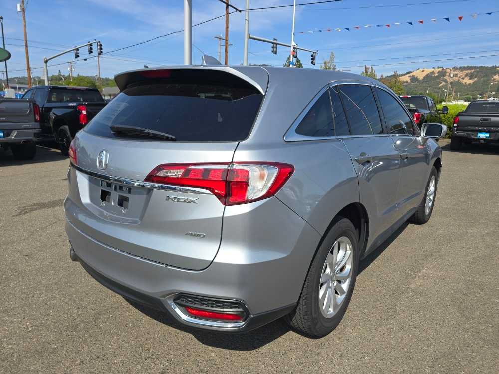 Used 2018 Acura RDX AWD w/ Technology Package image 5