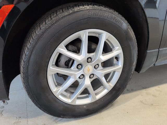 Certified 2023 Chevrolet Equinox LT AWD/4WD image 9