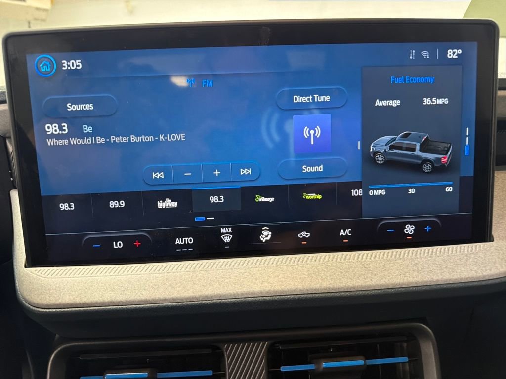 Certified 2025 Ford Maverick XLT image 25